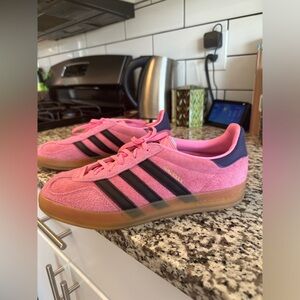 Adidas Gazelle ‘Bliss Pink Purple’ Women’s size 8.5